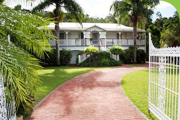Whitsunday Lodge Bed and Breakfast